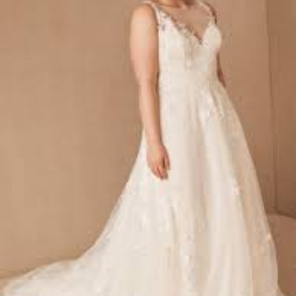 BHLDN Marceline Wedding Gown Size 18 (14W/16W) - Picture 9 of 10